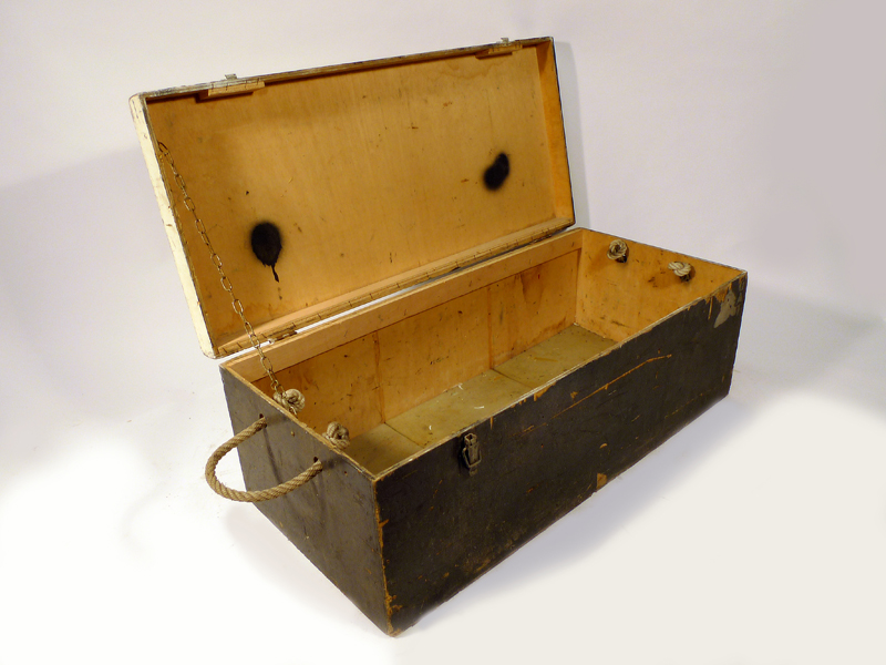 baul madera asas cuerda 34x94x44 _22eu._ 1u